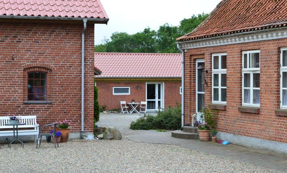 Bed & Breakfast Tistrup Buitenkant foto